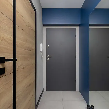 Apartman Klimatyczny Z Parkingiem Przy Manufakturze W Lodzi By Renters *