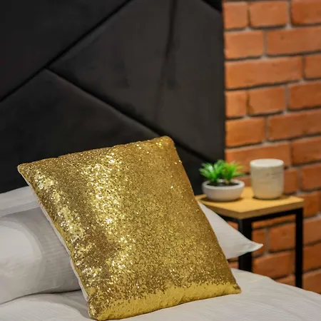 Apartman Klimatyczny Z Parkingiem Przy Manufakturze W Lodzi By Renters
