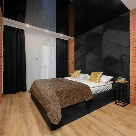 Apartman Klimatyczny Z Parkingiem Przy Manufakturze W Lodzi By Renters *